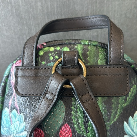 Cactus Botanical Mini Backpack - Picture 3 of 8